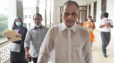 ইউনুছ আলীকে জরিমানা, ৩ মাস পেশা থেকে বিরত থাকার নির্দেশ