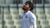 সস্ত্রীক করোনায় আক্রান্ত মুমিনুল