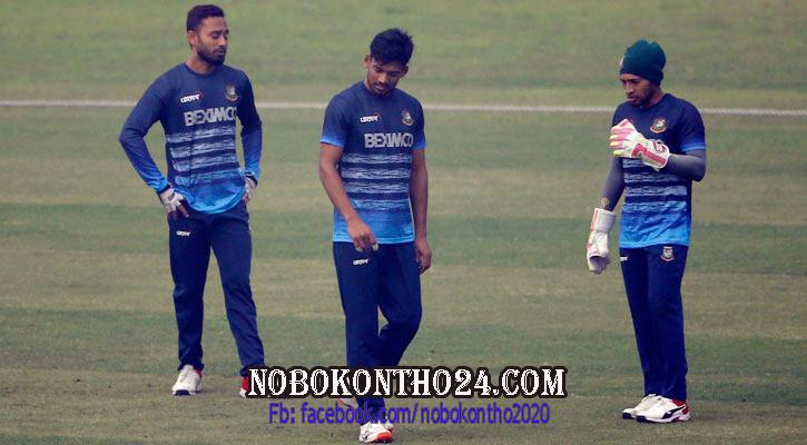 ওয়েস্ট ইন্ডিজের বিপক্ষে ফিল্ডিংয়ে বাংলাদেশ
