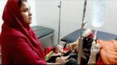 হাসপাতালের কেউ আগায়নি, বাউফলে সিঁড়িতেই সন্তান প্রসব!
