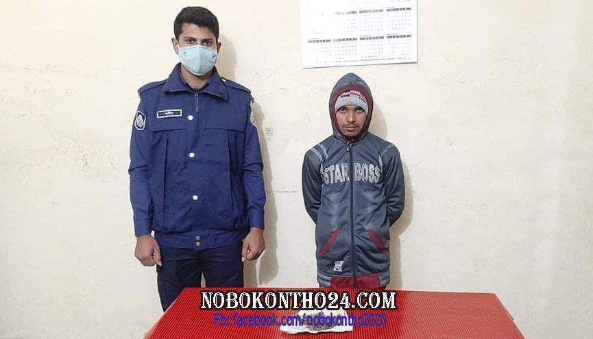 মনপুরায় গাঁজা বিক্রির সময় যুবক আটক