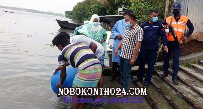 কাউখালীতে সাড়ে ৬ লাখ টাকার গলদা চিংড়িপোনা উদ্ধার