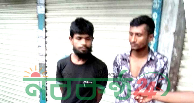 মঠবাড়িয়ায় জনতার হাতে দুই মাদকসেবী আটক
