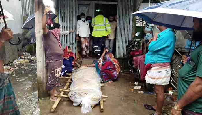 পটুয়াখালীতে পাওনাদারের লাশ নিয়ে দেনাদারের ঘরের সামনে স্বজনরা