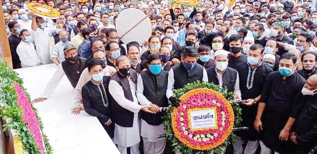 বরিশালে যথাযোগ্য মর্যাদায় জাতীয় শোক দিবস পালিত