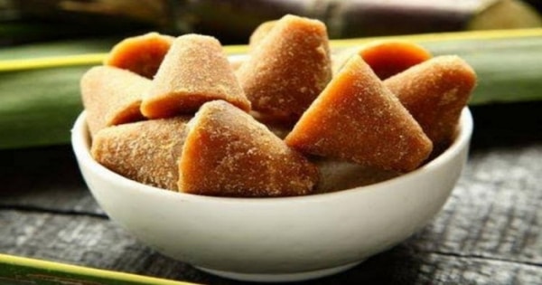 গুড়ে রয়েছে যেসব উপকার