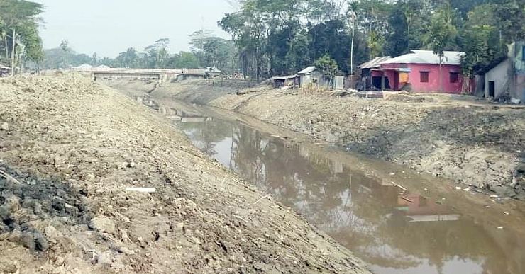 বরগুনায় প্রাণ ফিরছে ভারানী খালের
