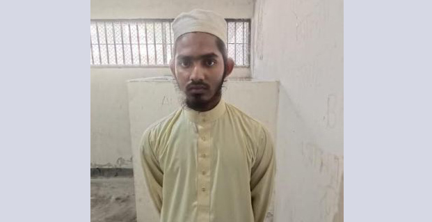 রাজাপুরে জঙ্গী সন্দেহে মাদ্রাসা ছাত্র গ্রেপ্তার