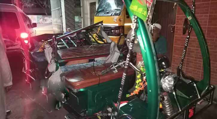 পিরোজপুরে সাবেক ইউপি চেয়ারম্যান ট্রাকচাপায় নিহত