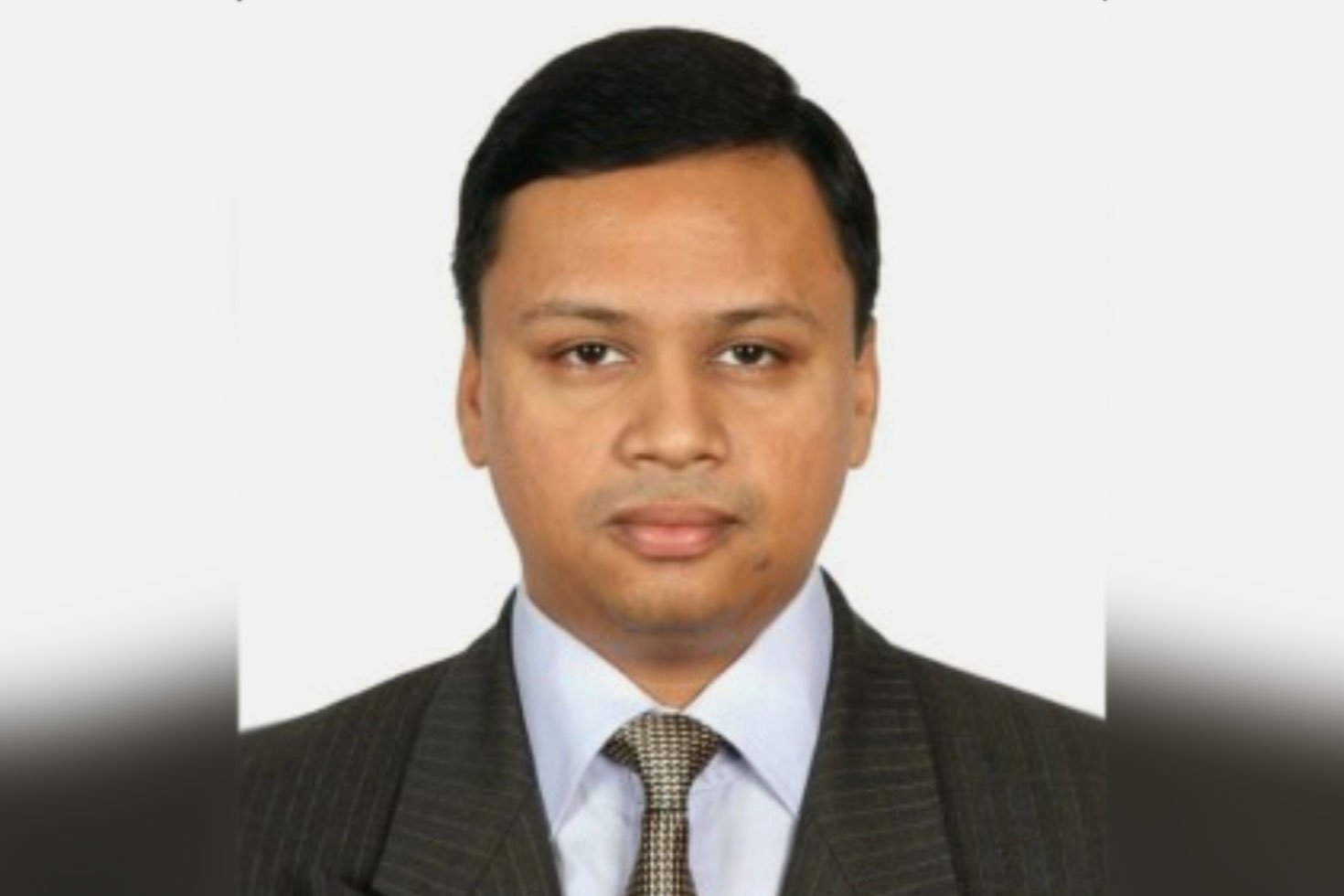বরিশালে ‘সচিবের ফোন না ধরায়’ নির্বাহী প্রকৌশলীকে বদলি