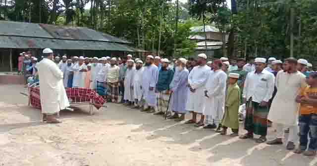 সীতাকুণ্ডে বিস্ফোরণঃ নিহত ভোলার হাবিবুরের দাফন সম্পন্ন