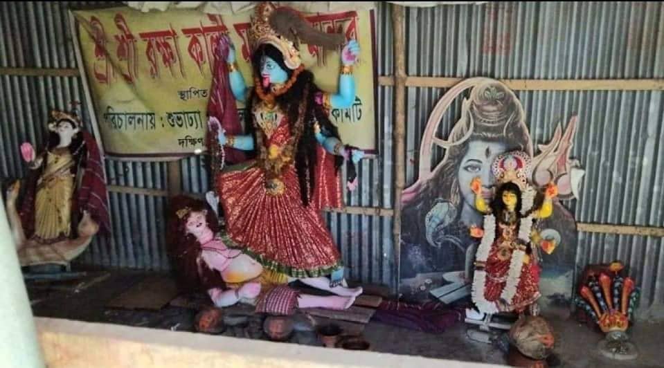 স্বেচ্ছাসেবক লীগ নেতার নেতৃত্বে মন্দিরে হামলা