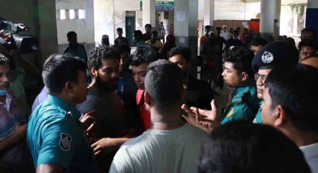 হাসপাতালে ববি শিক্ষার্থীদের দুই গ্রুপের মধ্যে উত্তেজনা