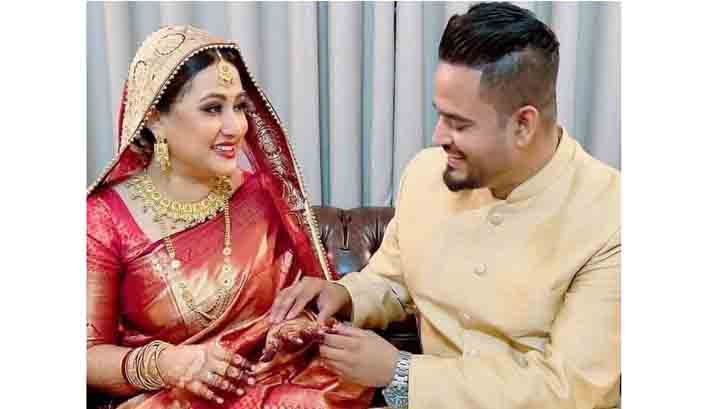 আবারও বিয়ে করলেন চিত্রনায়িকা পূর্ণিমা