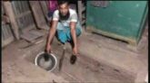 বরগুনায় স্ত্রীর সঙ্গে অভিমান করে ঘরেই কবর খুঁড়লেন স্বামী