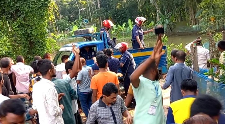 বাউফলে পুলিশের ওপর হামলা, গ্রেফতার ১০