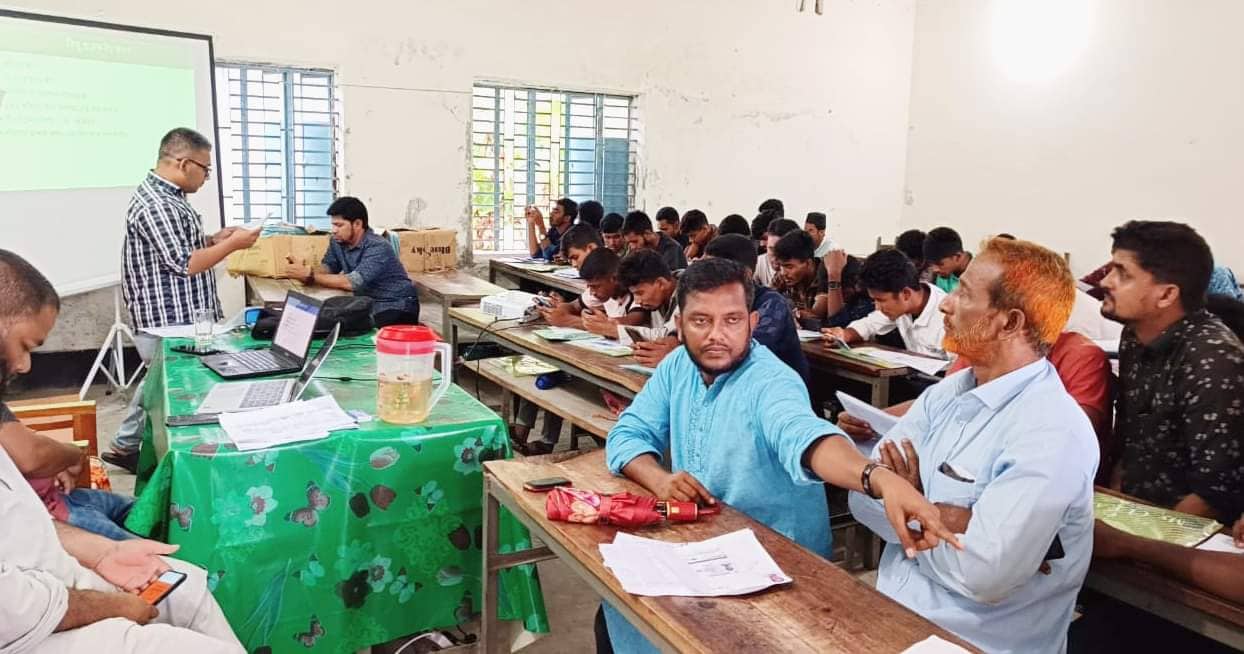 রাঙ্গাবালীতে ভূমি উন্নয়ন ব্যবস্থাপনা প্রশিক্ষণ কর্মসূচি
