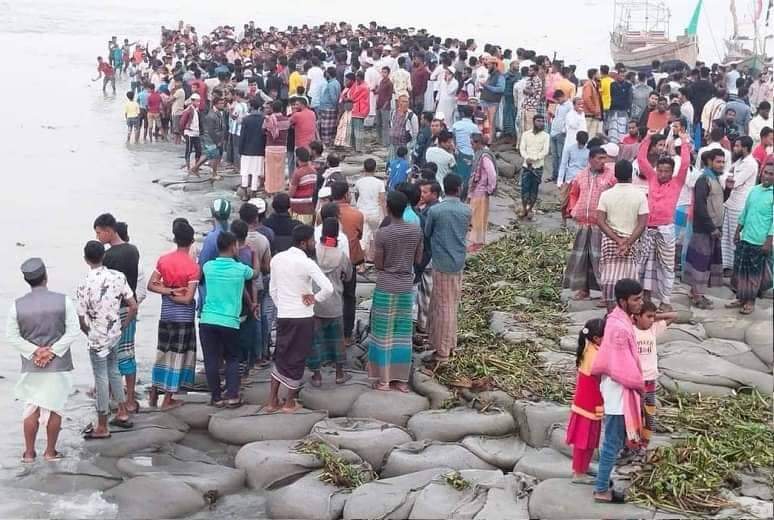 ভোলায় যুবক নিখোঁজের ঘটনায় পুলিশের দুই সদস্য বরখাস্ত