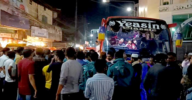 ববি ছাত্রকে মারধর ঘণ্টাব্যাপী সড়ক অব‌রোধ