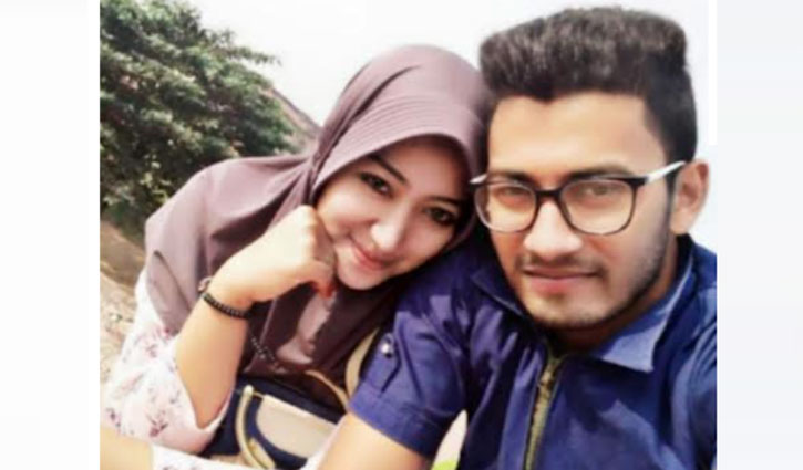 প্রেমিকের টানে ইন্দোনেশিয়ান তরুণী পটুয়াখালীতে