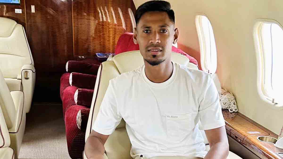 আইপিএল খেলতে দেশ ছাড়লেন মুস্তাফিজ