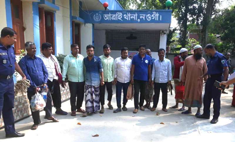 আত্রাইয়ে দুই মামলায় ১১ জন কারাগারে